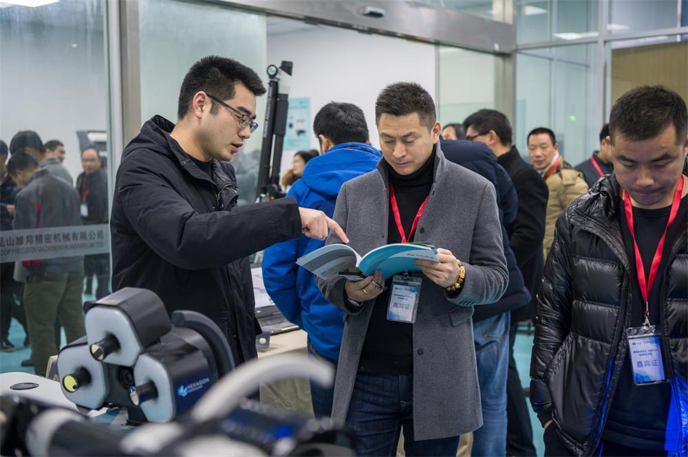 藍光之旅,完美收官;精彩瞬間,與您分享(圖3) 藍光之旅,完美收官;精彩瞬間,與您分享(圖3)